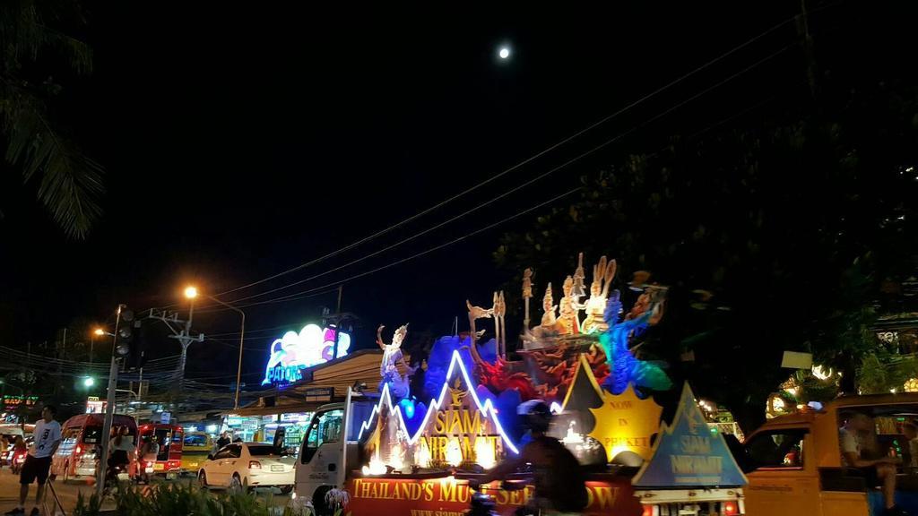The Atlas Patong Esterno foto