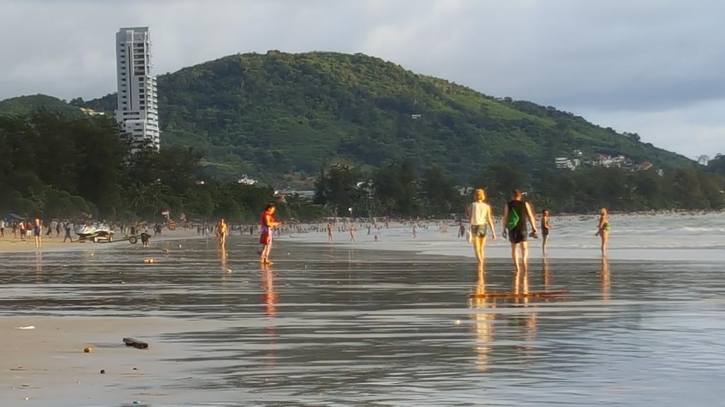 The Atlas Patong Esterno foto
